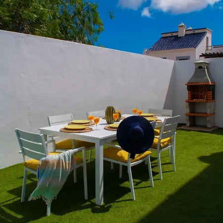 Private Pool & Solarium Big Bungalow In * Corralejo